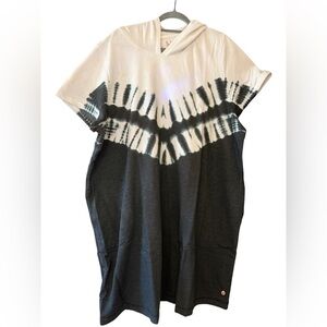 Livi Active French Terry Hoodie Dress